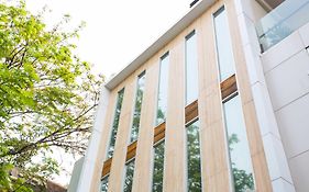 Legreen Suite Kuningan